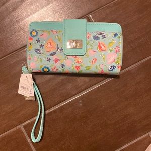 Time and Tru, Mint Clutch with Flowers.